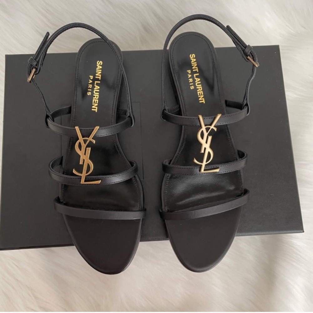 Authentic Yves Saint Laurent Sandals - Picture 8 of 11